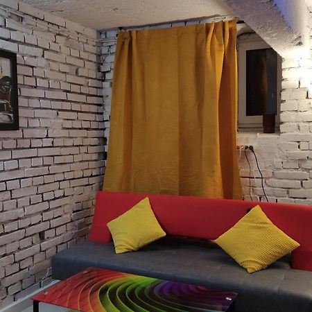 Cosy Dungeon Double Room With Ac Krasków Eksteriør bilde